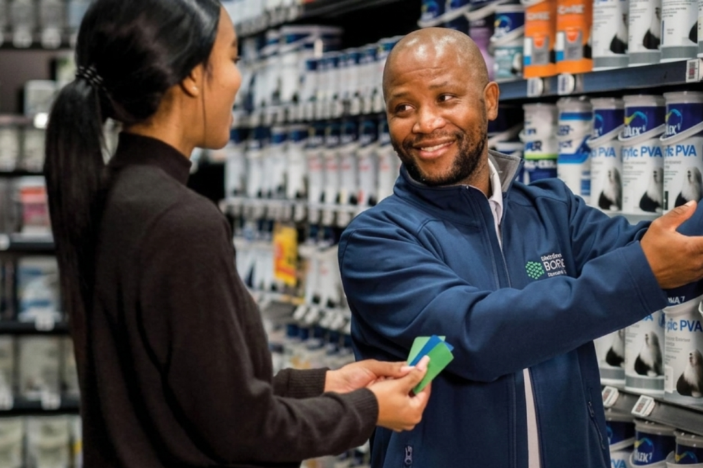 A Bordax specialist helping a shopper in store